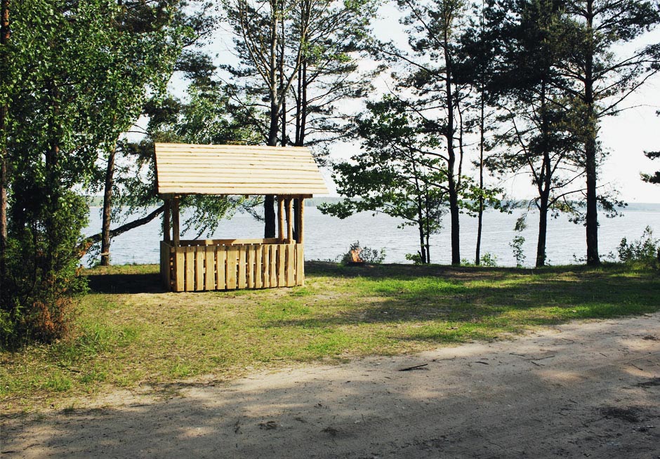 Желтый берег. Кемпинг Вилейка. Кемпинги на Вилейском водохранилище. Браславские озера кемпинги. Лагерь водохранилище.